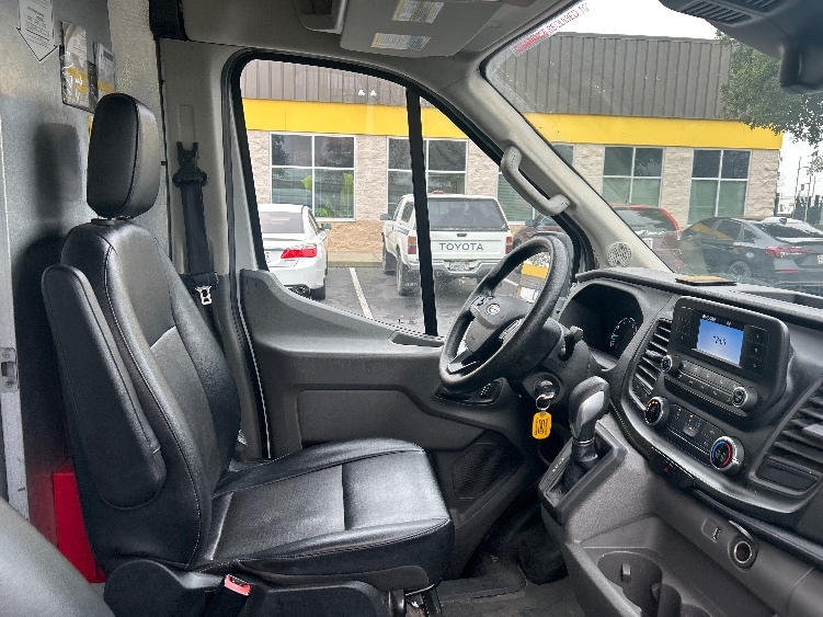 Used 2022 Ford Transit 250 - photo 21