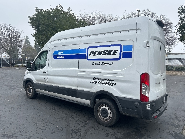 Used 2022 Ford Transit 250 - photo 7