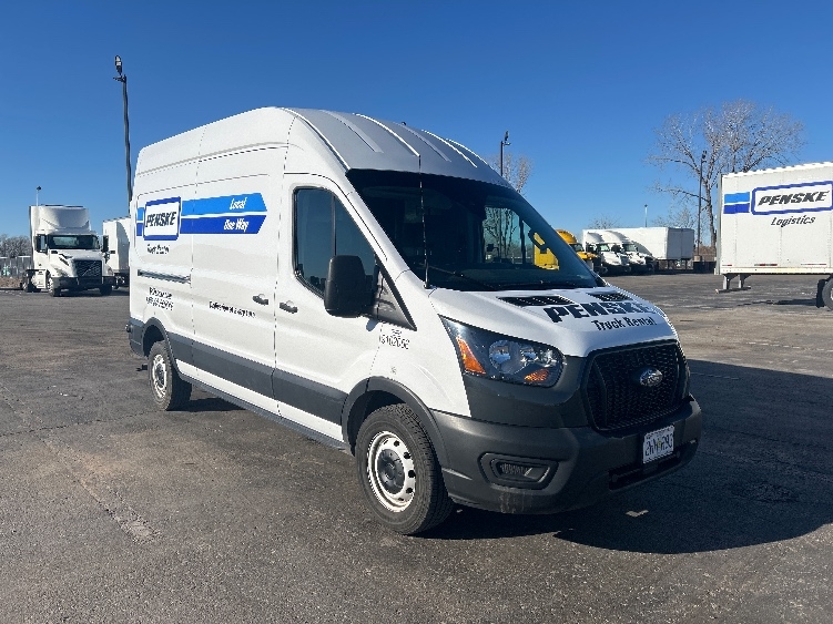 Used 2022 Ford Transit 250 - photo 1