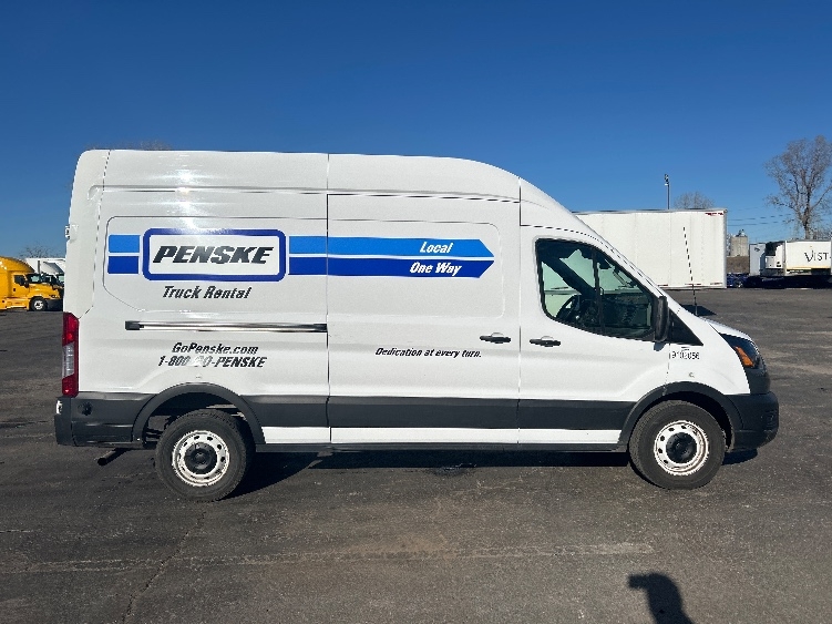 Used 2022 Ford Transit 250 - photo 16