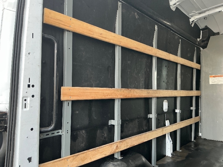 Used 2022 Ford Transit 250 - photo 13