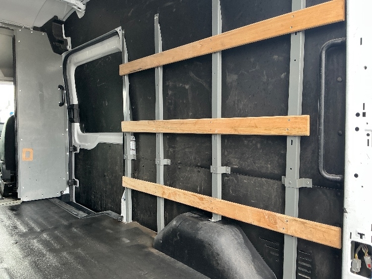 Used 2022 Ford Transit 250 - photo 14
