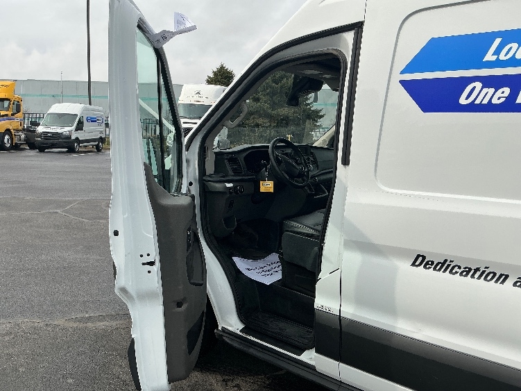 Used 2022 Ford Transit 250 - photo 18