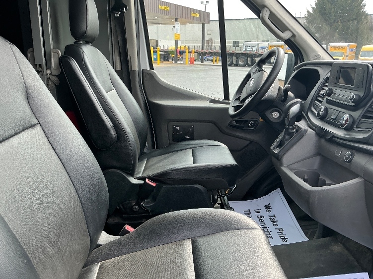 Used 2022 Ford Transit 250 - photo 24