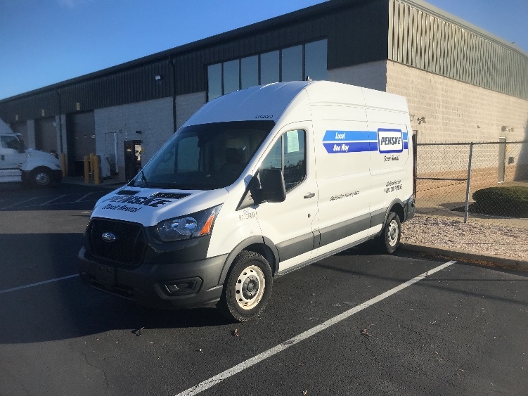 Used 2022 Ford Transit 250 - photo 5