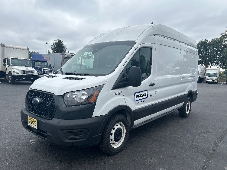 Used 2022 Ford Transit 250 - photo 5