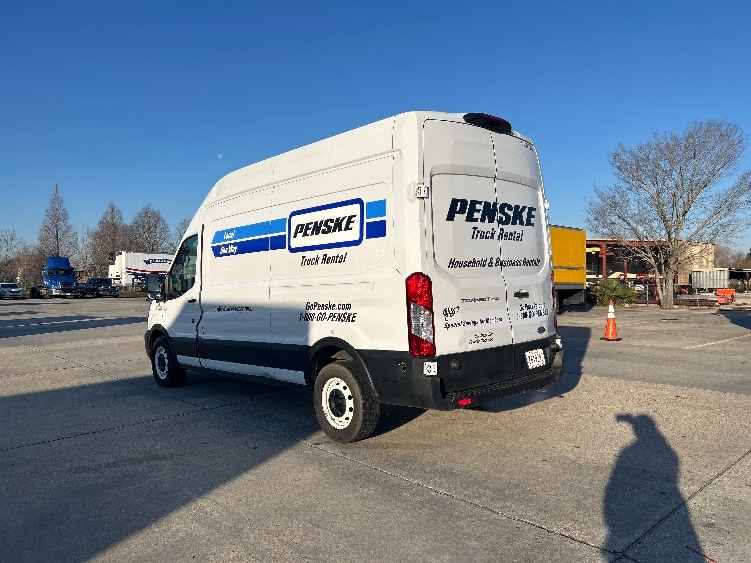 Used 2022 Ford Transit 250 - photo 7