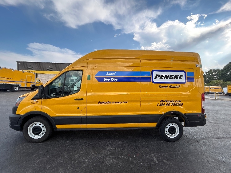 Used 2022 Ford Transit 250 - photo 6