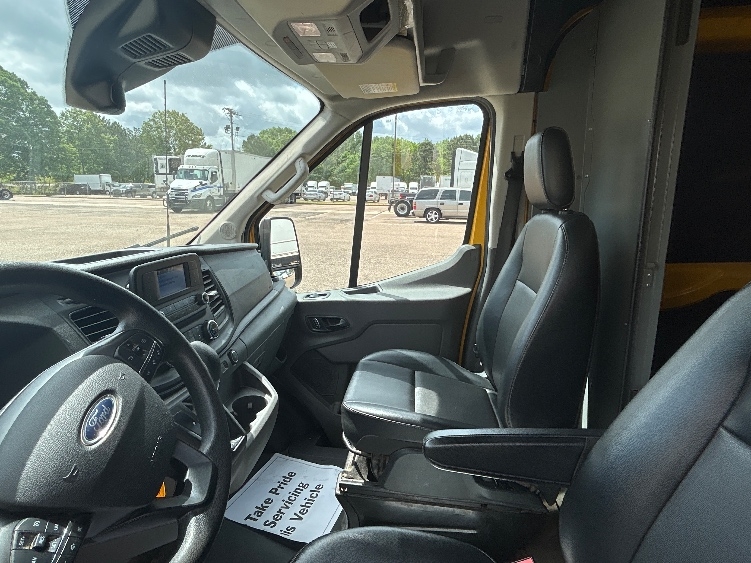 Used 2022 Ford Transit 250 - photo 18