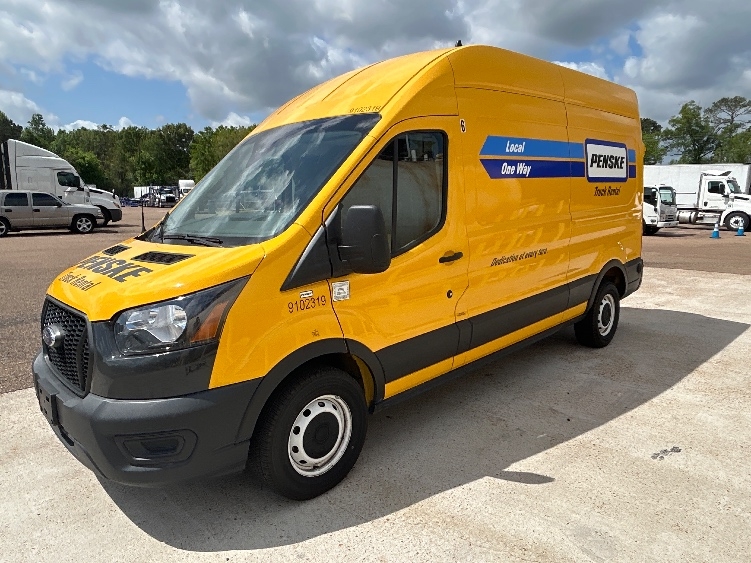 Used 2022 Ford Transit 250 - photo 5