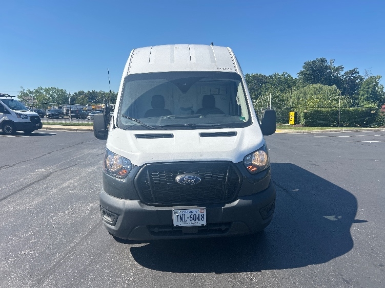 Used 2022 Ford Transit 250 - photo 2