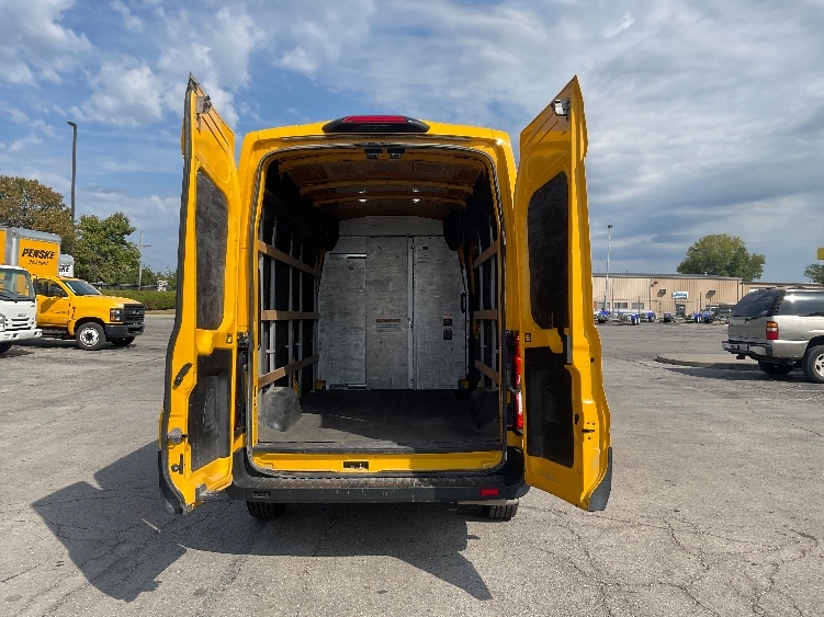 Used 2023 Ford Transit 250 - photo 11