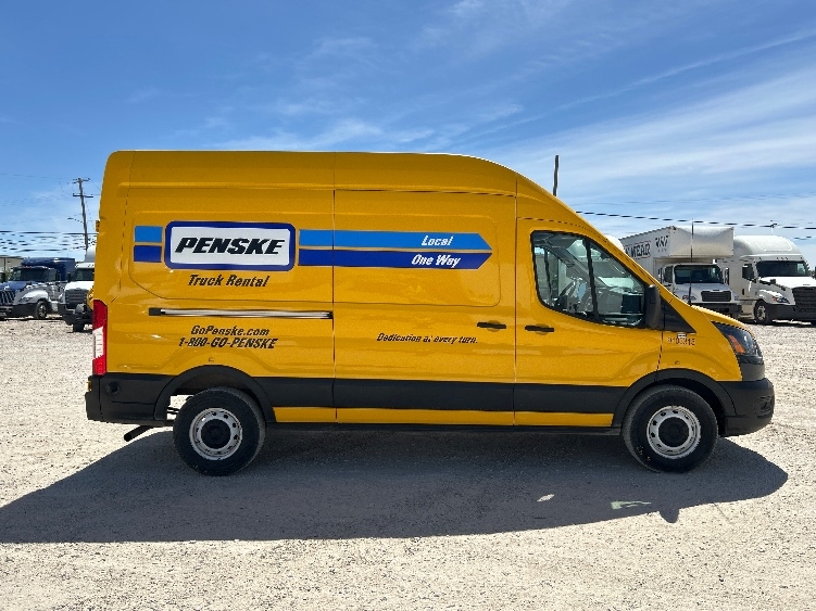 Used 2023 Ford Transit 250 - photo 16