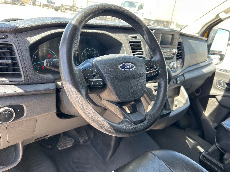 Used 2023 Ford Transit 250 - photo 18