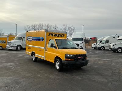 Used 2022 GMC Savana 3500 - photo 1