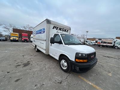 Used 2020 GMC Savana 3500 - photo 1