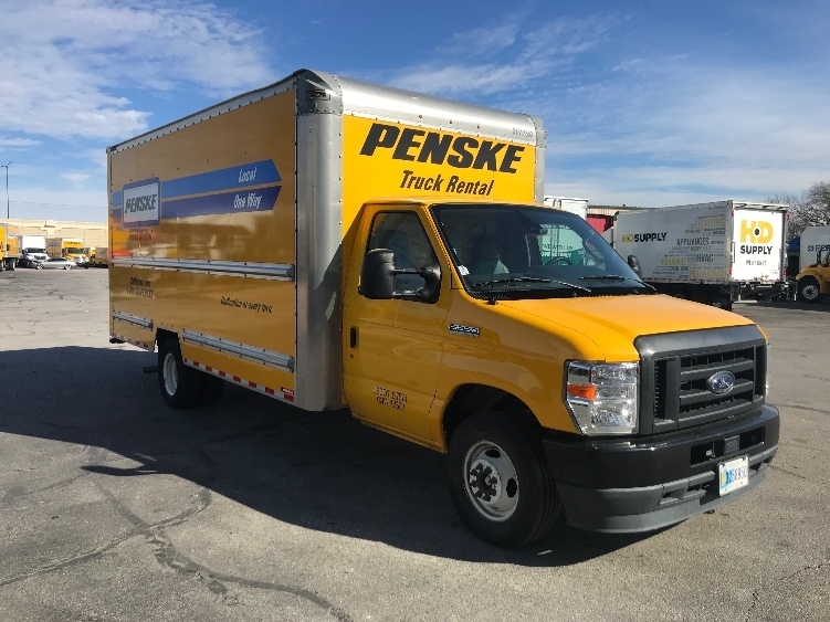 Used 2021 Ford E-350 - photo 1