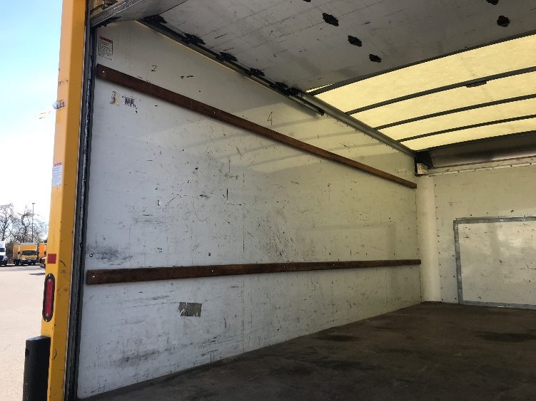 Used 2021 Ford E-350 - photo 13