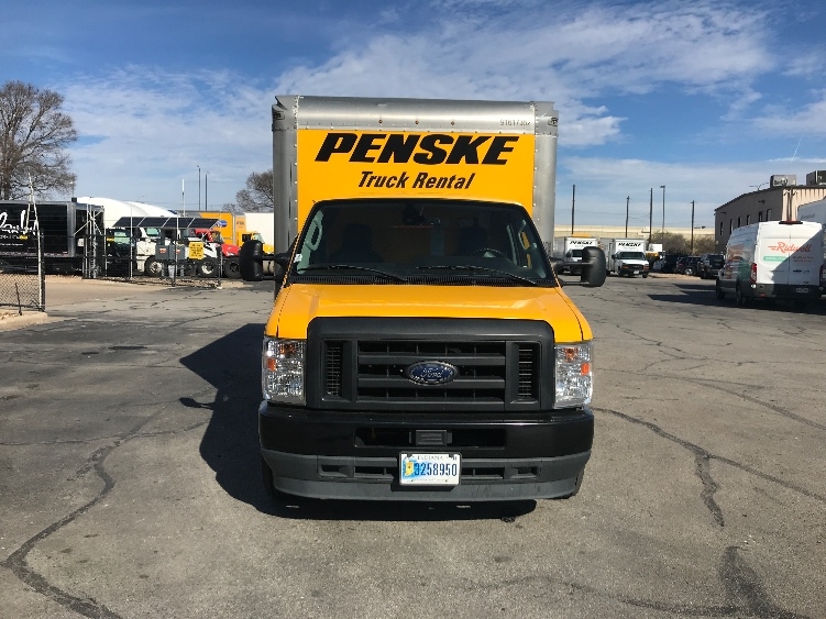 Used 2021 Ford E-350 - photo 2