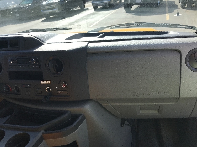Used 2021 Ford E-350 - photo 23