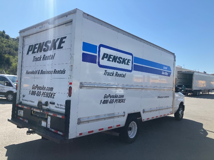 Used 2021 Ford E-350 - photo 14