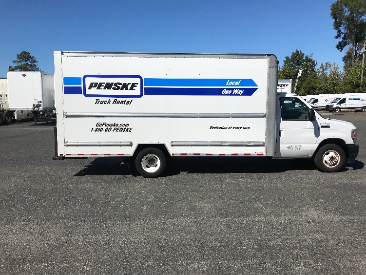 Used 2021 Ford E-350 - photo 17