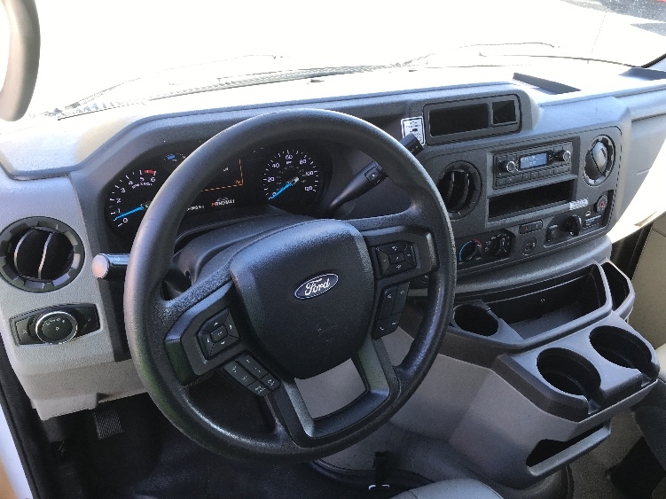 Used 2021 Ford E-350 - photo 20