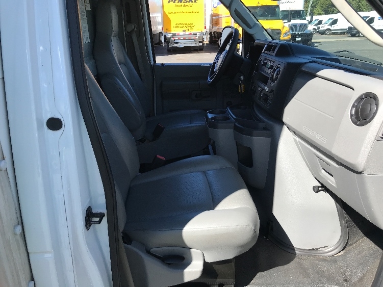 Used 2021 Ford E-350 - photo 24