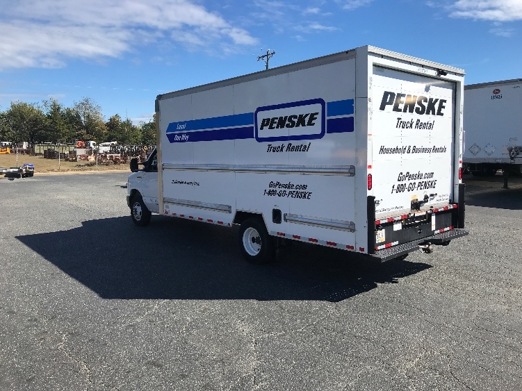 Used 2021 Ford E-350 - photo 8