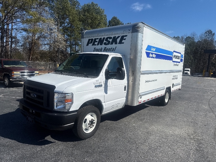 Used 2021 Ford E-350 - photo 5