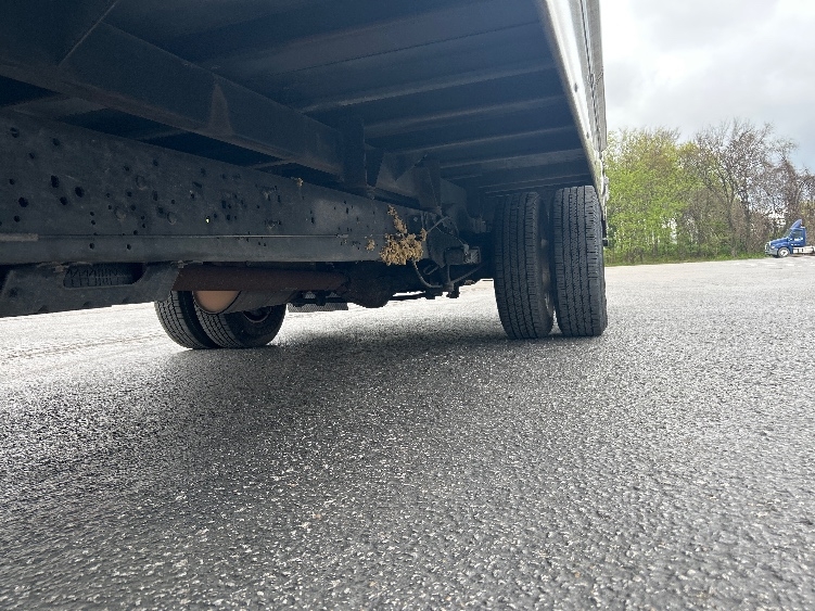 Used 2021 Ford E-350 - photo 7