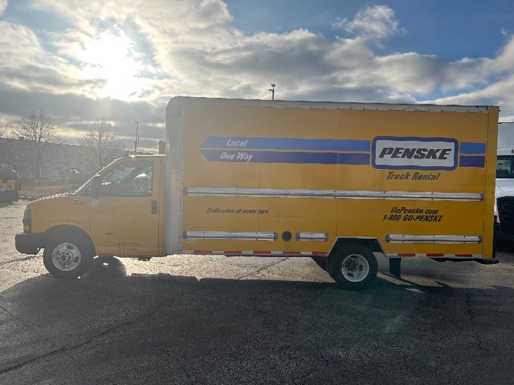 Used 2021 GMC Savana 3500 - photo 6