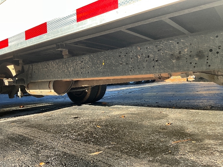 Used 2022 Ford E-350 - photo 16