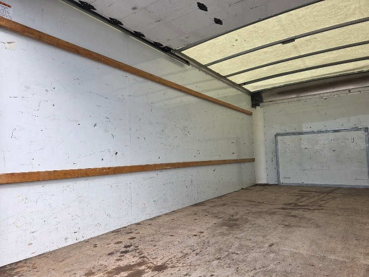 Used 2022 Ford E-350 - photo 13