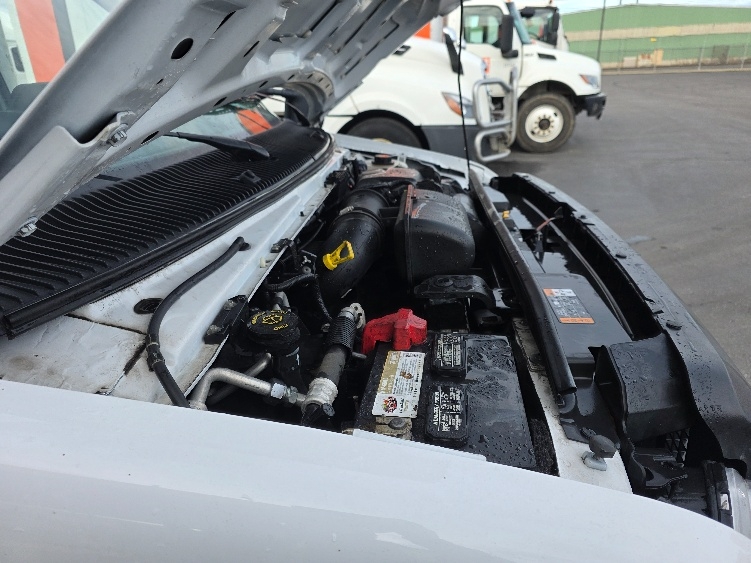 Used 2022 Ford E-350 - photo 25