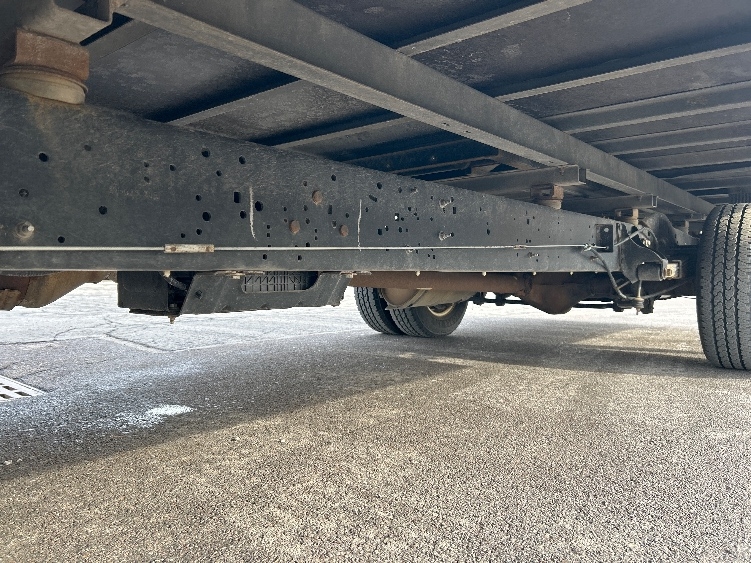 Used 2022 Ford E-350 - photo 7
