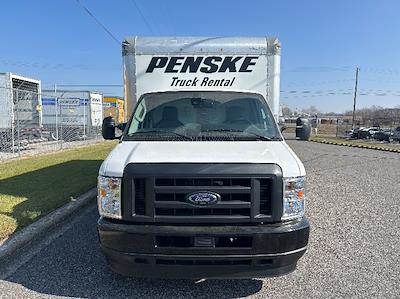 Used 2022 Ford E-350 - photo 1