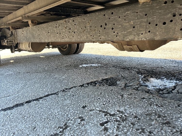 Used 2022 Ford E-350 - photo 16