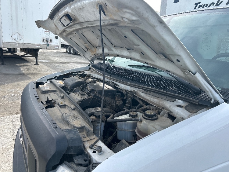 Used 2022 Ford E-350 - photo 26