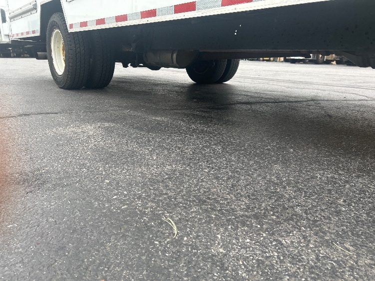 Used 2022 Ford E-350 - photo 16