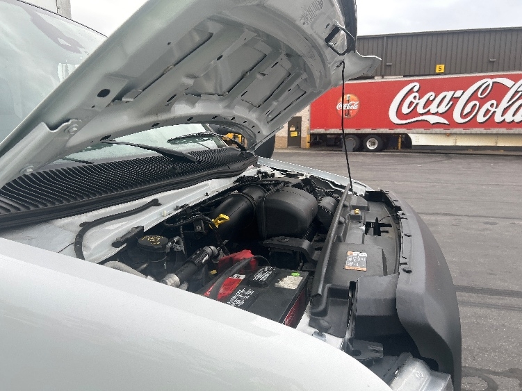 Used 2022 Ford E-350 - photo 25