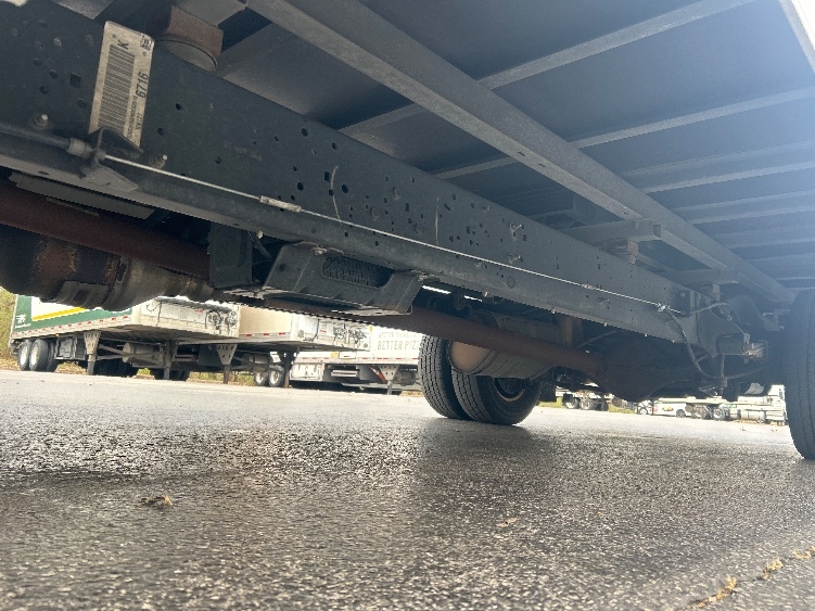 Used 2022 Ford E-350 - photo 7