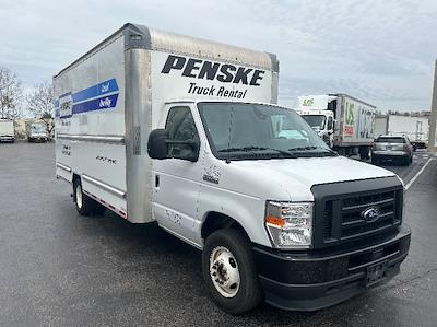 Used 2022 Ford E-350 - photo 1