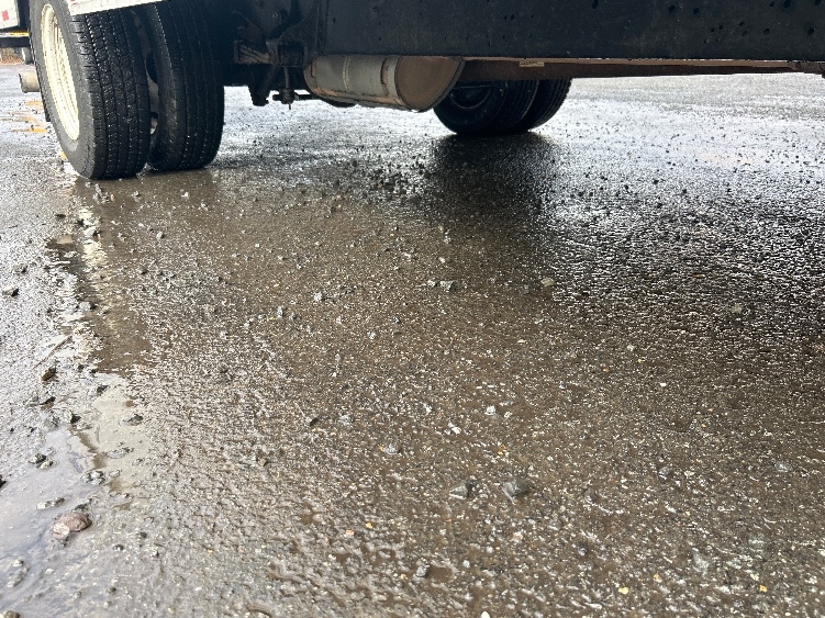 Used 2022 Ford E-350 - photo 16