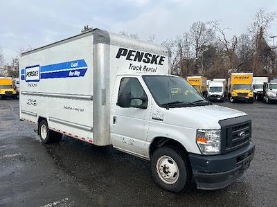 Used 2022 Ford E-350 - photo 1