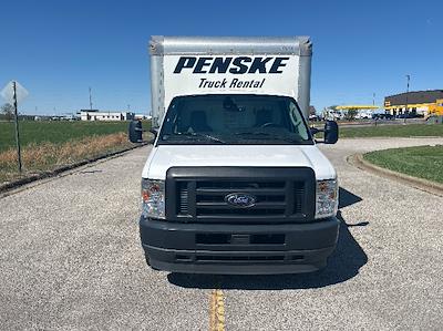Used 2022 Ford E-350 - photo 2