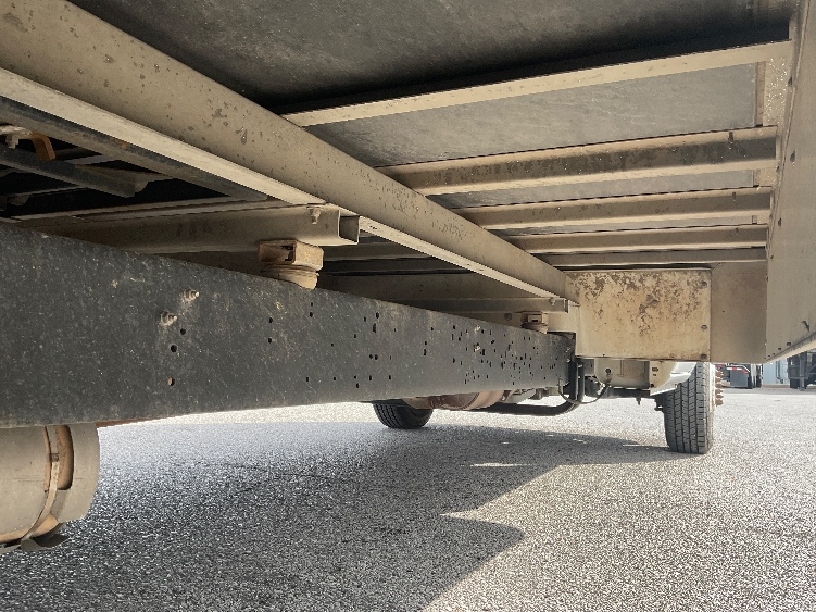 Used 2022 Ford E-350 - photo 16