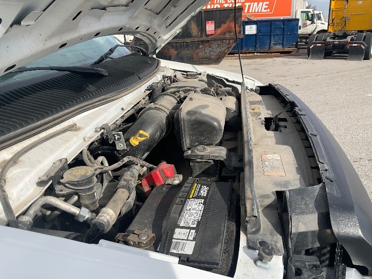 Used 2022 Ford E-350 - photo 25