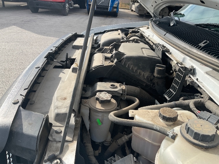 Used 2022 Ford E-350 - photo 26