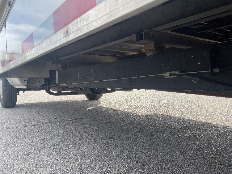 Used 2022 Ford E-350 - photo 7